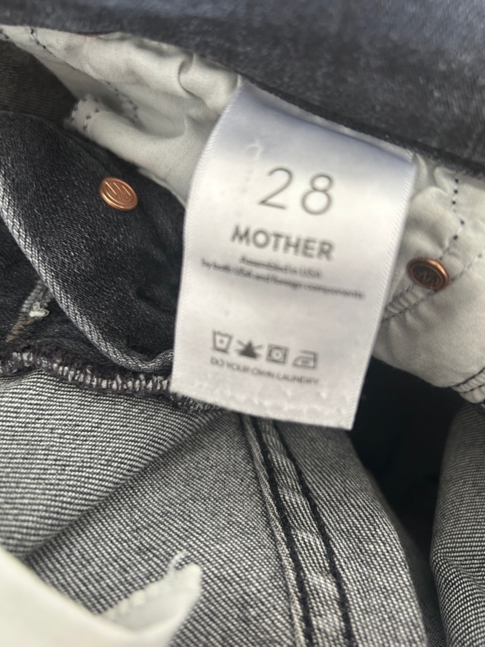 Mother The Tomcat Ankle Straight Leg Jean X Marks The Spot Faded Black size 28 - Picture 9 of 10